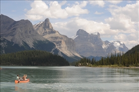 Maligne Lake